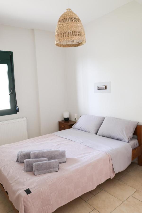 Skiathos Poseidon Apartment ภายนอก รูปภาพ